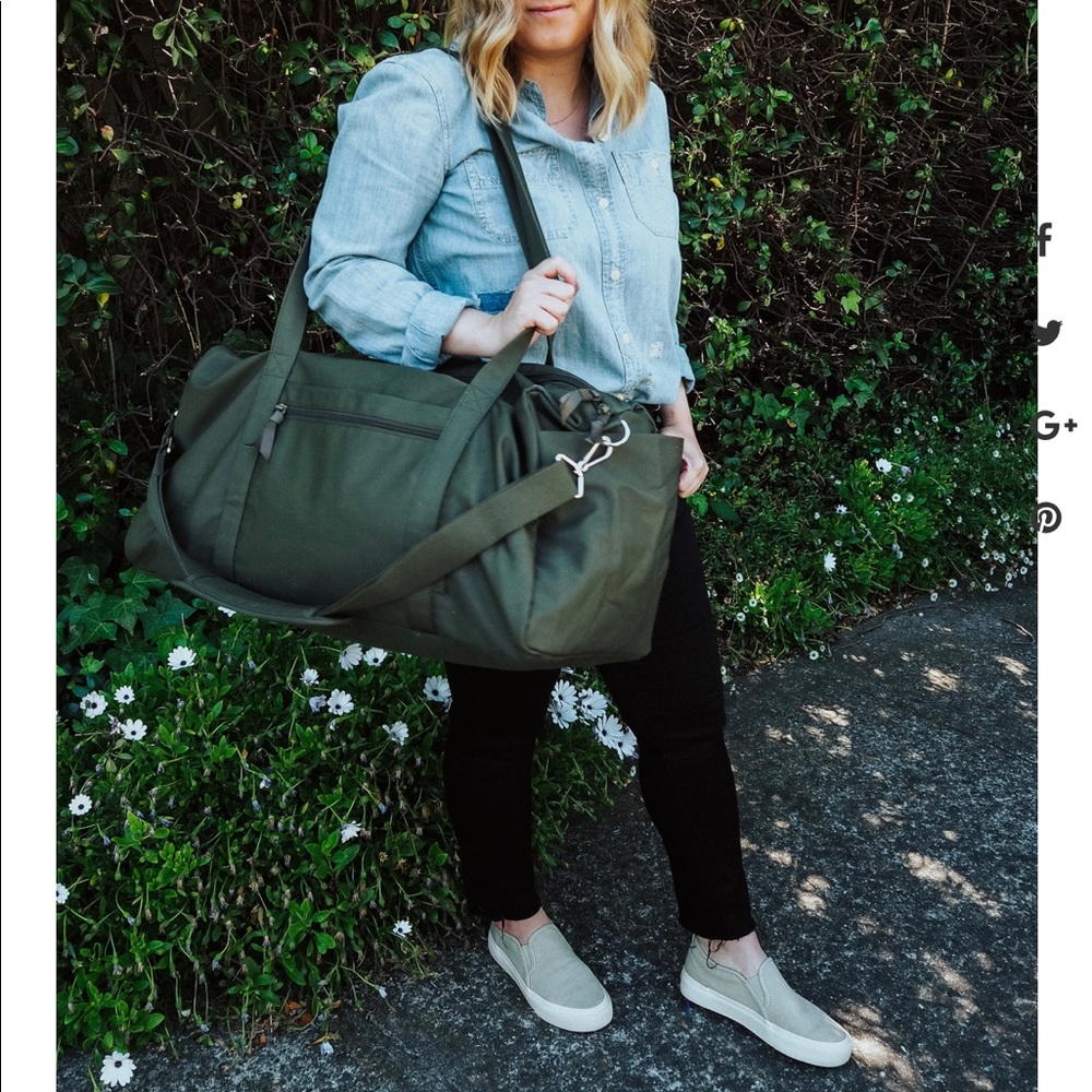 NEW Vera Bradley Recycled Cotton Duffle Bag